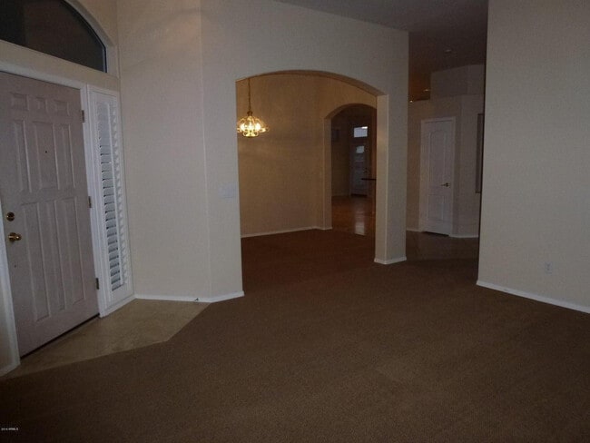 Foto del edificio - 9286 E Pine Valley Rd