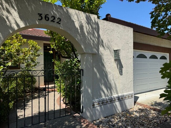 Foto del edificio - 3622 Citrus Ave