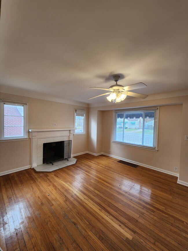 Foto del edificio - 301 Hastings St