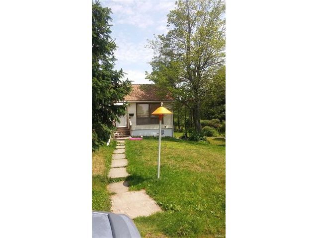 Foto del edificio - 6 Mager Ave