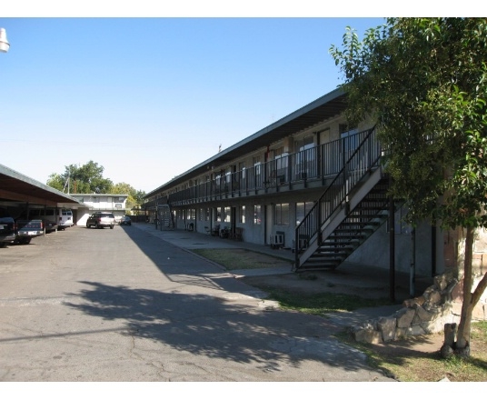 Building Photo - Maple Palms Apartments