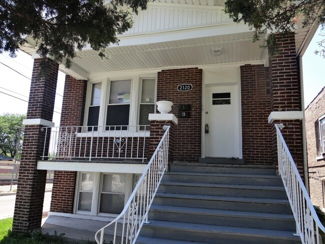 Building Photo - 2120 50th Ct