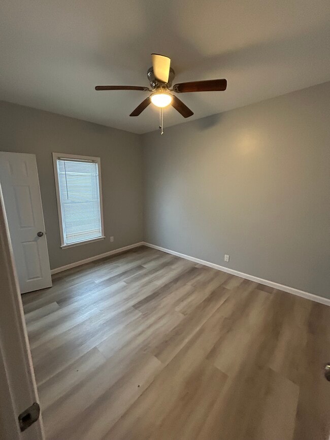 Foto del edificio - 339 N Grove St