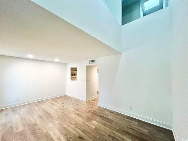 Foto del edificio - 402 75th Ave N