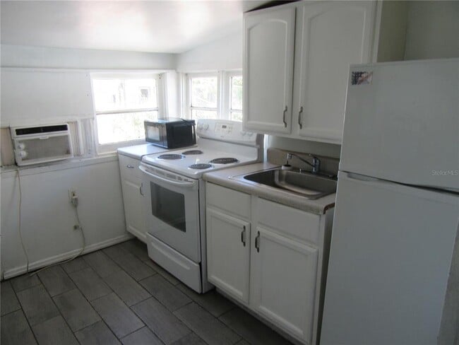 Foto del edificio - 524 3rd St N