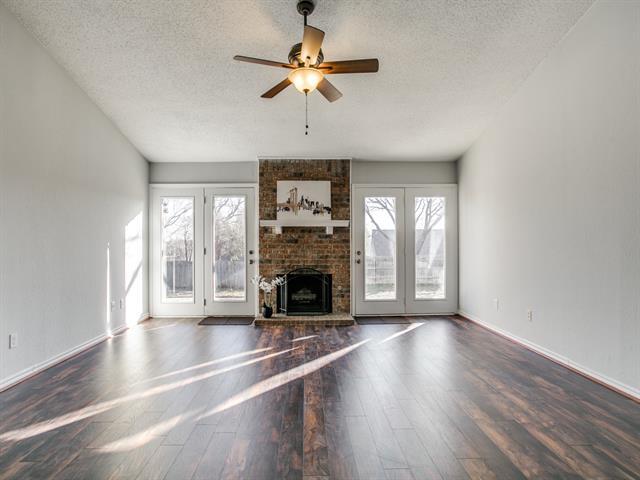 Foto del edificio - 5424 Buckner Ct