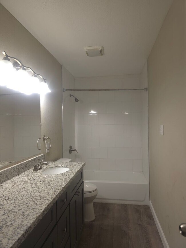 Foto del edificio - 3 Bed | 2.5 Bath Rental in North Lake Charles