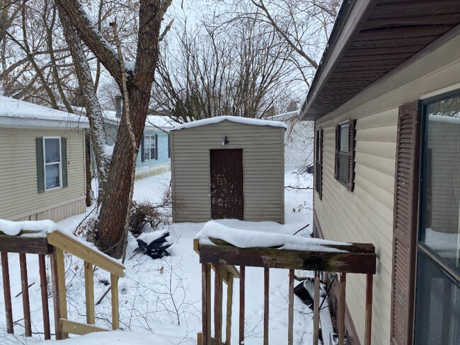 Foto del edificio - 1914 Borman Ct