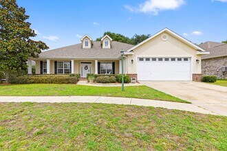 Building Photo - 2899 Chanterelle Cove