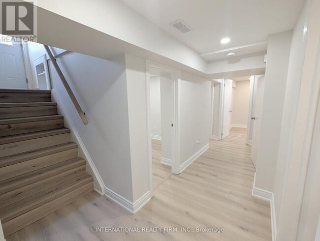 Building Photo - 198 Cherrywood Dr