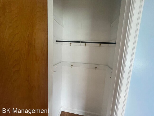 Foto del edificio - 3 br, 2 bath House - 204 Meridian
