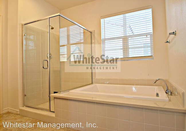 Building Photo - 3 br, 3 bath House - 575 Via De La Paz