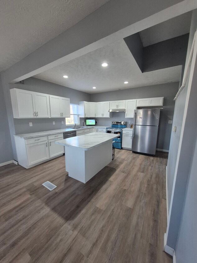 Foto principal - 302 Maple St