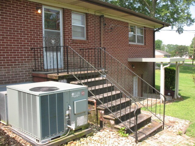 Primary Photo - 114 Wheeler Ave