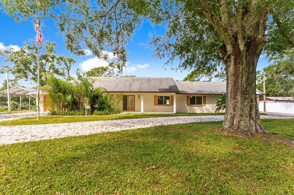 Foto principal - 19402 Angel Ln