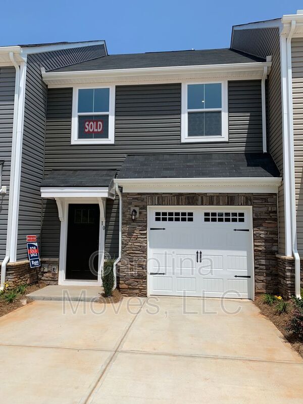 Foto principal - 10 Country Dale Dr