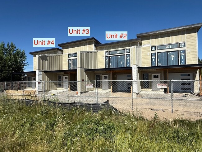 Building Photo - NYB-671