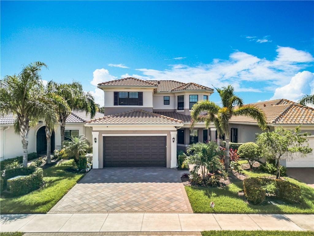 Foto principal - 4310 Aurora St