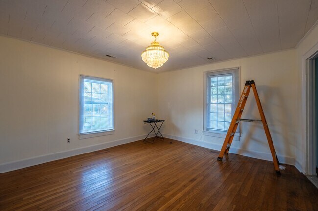 Foto del edificio - Updated 2-Bedroom, 2-Bath Home!