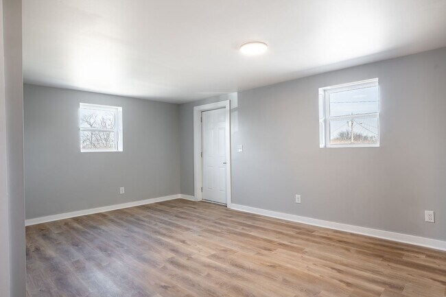 Foto del edificio - 650 4th St NE