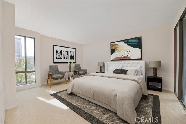 Foto del edificio - 5340 Yarmouth Ave
