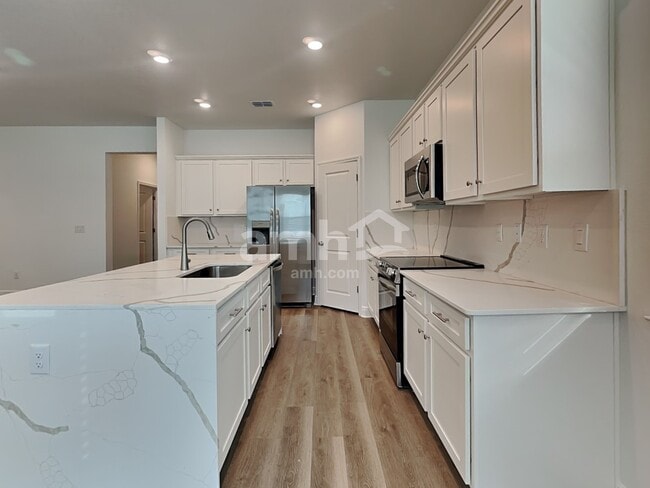 Foto del edificio - 6450 Atlantic Bch Ave