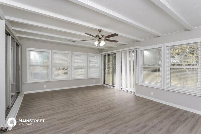 Foto del edificio - 2248 Outer Dr, Sarasota, FL 34231
