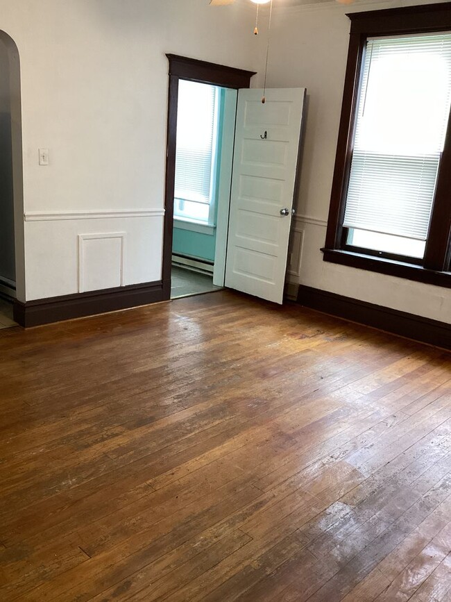 Foto del edificio - 608 S Potomac St