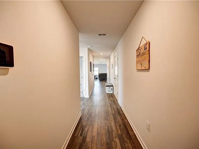 Foto del edificio - Ranch Living at its Finest