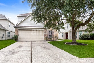 Building Photo - 16818 Blackberry Lily Ln