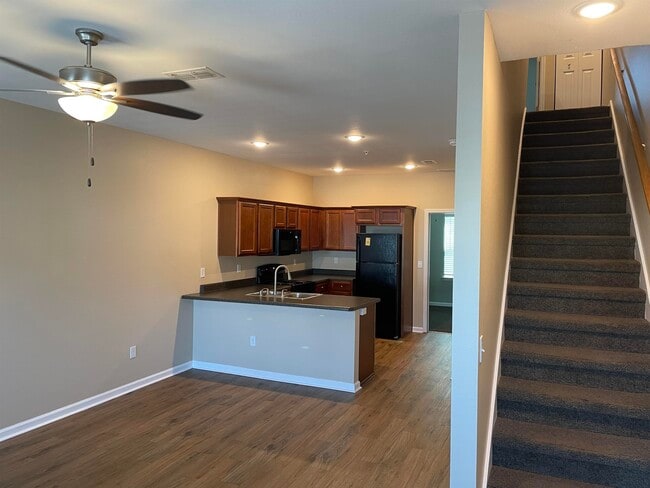 Foto del edificio - 2255 Del Carmel Way