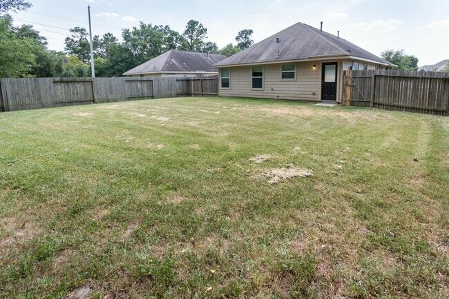 Foto del edificio - 5518 Rocky Trail Dr