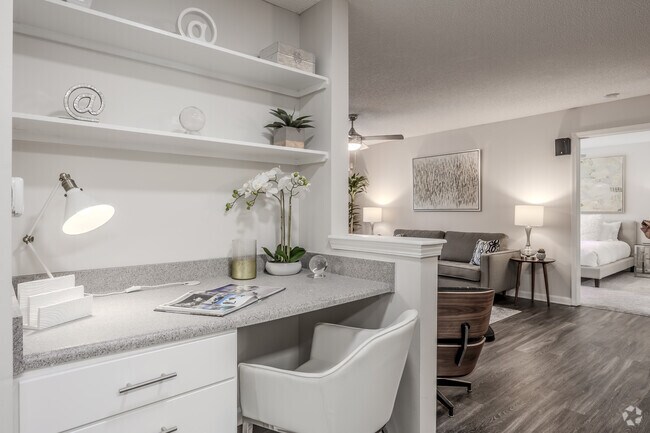 2 habitaciones, 2 baños, 109,5 m², escritorio - Belle Vista Apartments