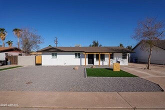 Building Photo - 2056 E Orange St.