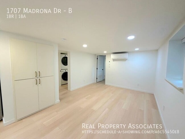 Photo - 1707 Madrona Dr Apartment