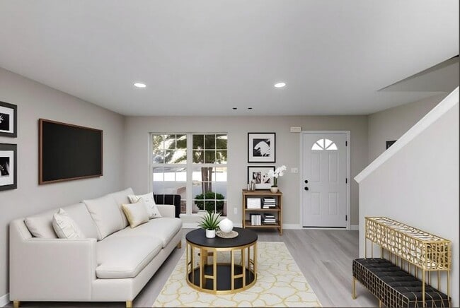 Building Photo - 3009 Fields Dr