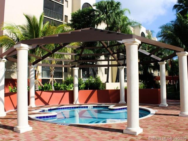 Foto del edificio - 9601 Fontainebleau Blvd