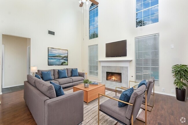 Building Photo - 3607 Creekview Ct
