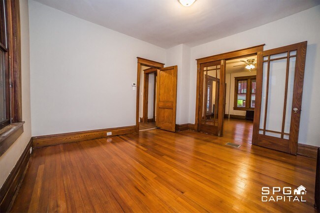 Foto del edificio - 34 W Washington St