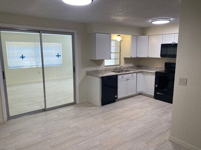 Foto del edificio - 2/2 0range City