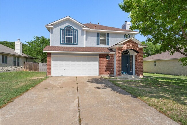 Building Photo - Fresh 3 Bedroom, 2.5 Bath, 2-Story Home w/...