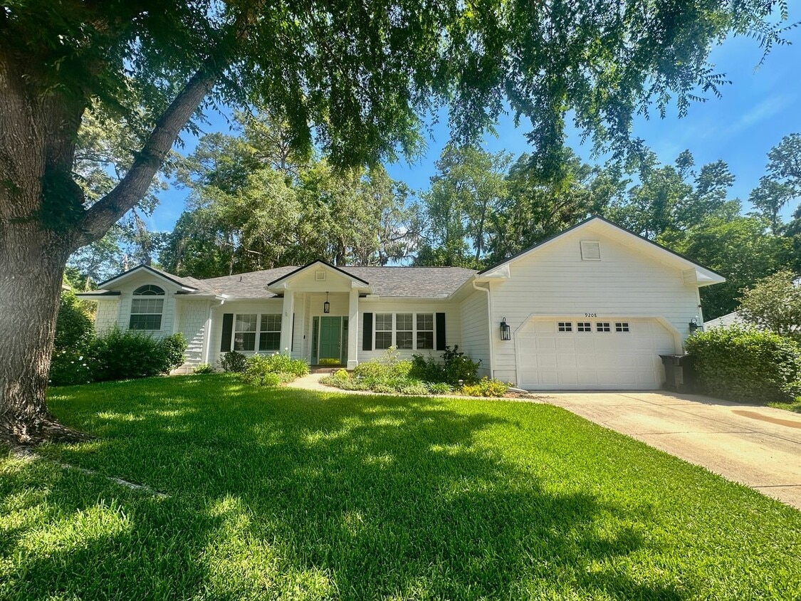 Spacious 4-Bedroom Gem in Sought-After Brookfield | Over 2,000 Sq Ft + Smart Features - Spacious 4-Bedroom Gem in Sought-After Brookfield | Over 2,000 Sq Ft + Smart Features