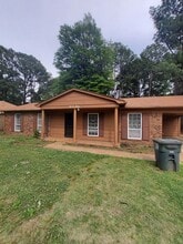 Building Photo - 3514 Clearbrook St