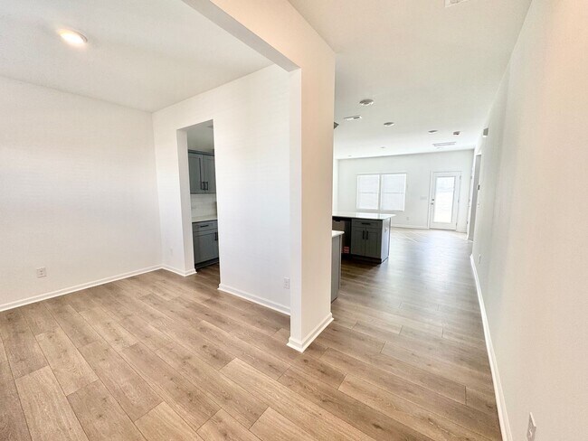 Foto del edificio - NEW 3BD Home in China Grove