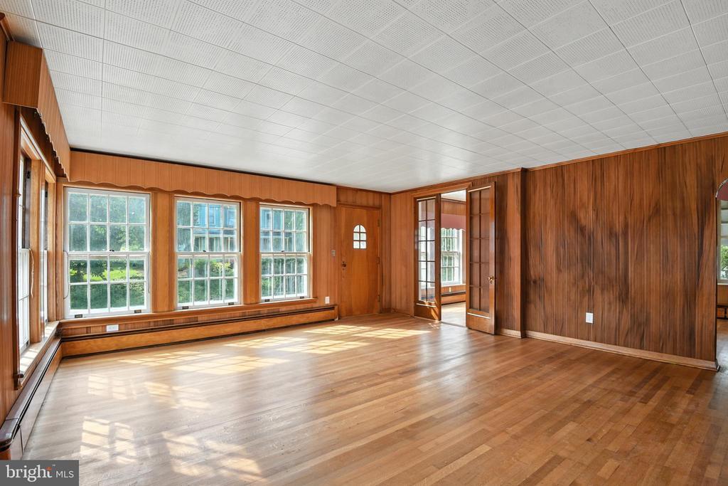 Foto principal - 4200 Main St