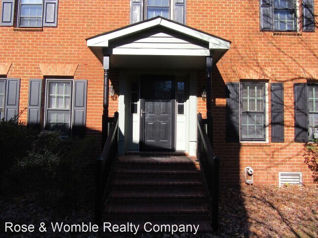 Building Photo - 3 br, 2.5 bath House - 347 Middle Oaks Drive