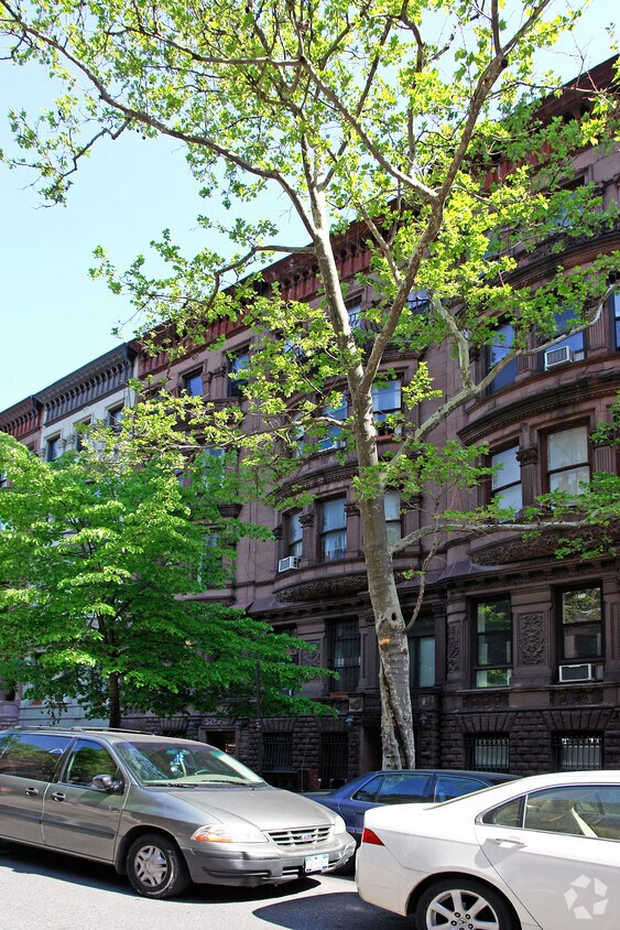 Foto principal - 317 W 88th St