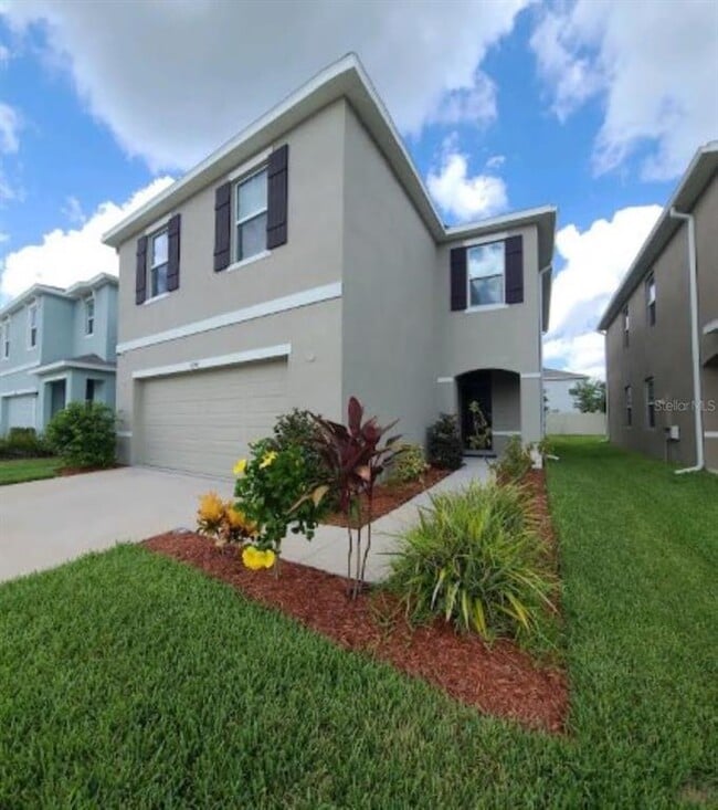 Building Photo - 16549 Secret Meadow Dr
