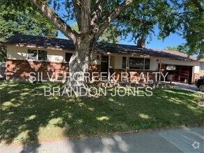 Building Photo - 4085 Stratford Dr