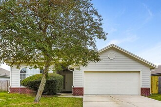 Building Photo - 387 Summit Dr